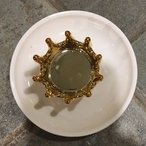 LC Lauren Conrad Accents - NIB Unique Ceramic Gold Crown Trinket Tray LC Lauren Conrad Accents - NIB Unique Ceramic Gold Crown Trinket Tray